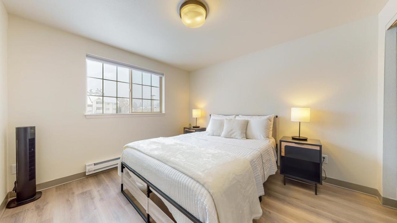 Modern Lofts At Aria 3 Apartment Kalispell Bagian luar foto