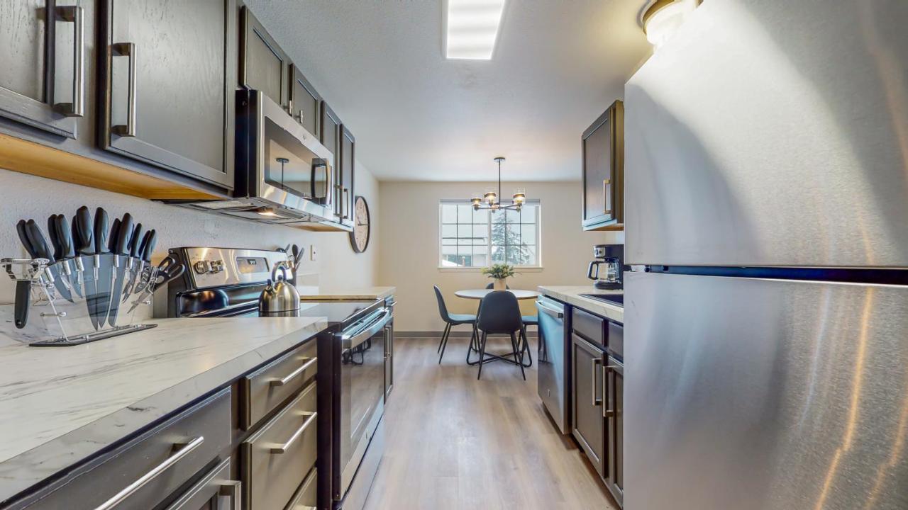 Modern Lofts At Aria 3 Apartment Kalispell Bagian luar foto